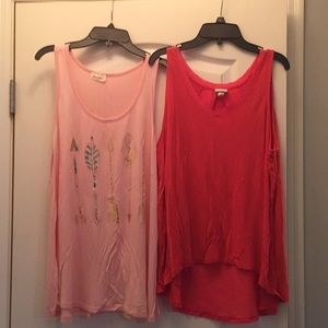 Women’s 2 Tanks L-XL Free Kisses & Merona